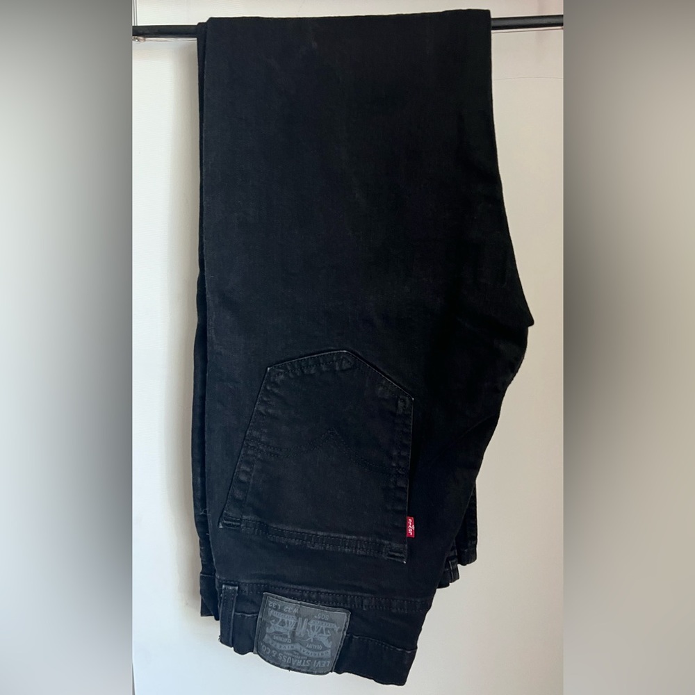 Levi's Charcoal Black Jeans